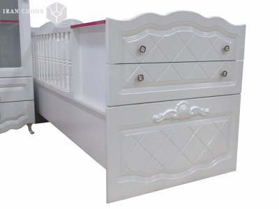 تخت خواب نوزاد کلاسیک