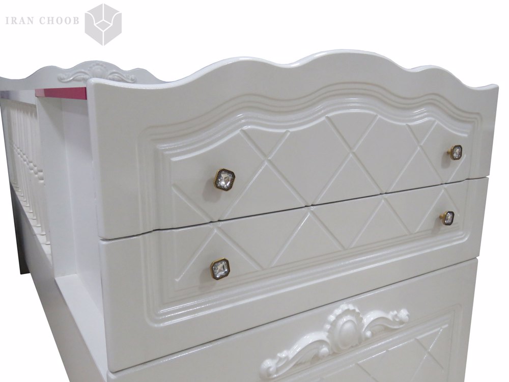 تخت خواب نوزاد کلاسیک  4