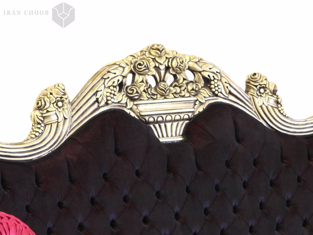 کاناپه سه نفره مبل کلاسیک تاج  2