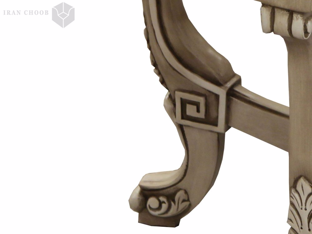 میز کنار مبل کلاسیک جمیل  4