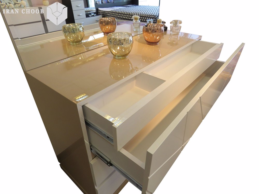 دراور و قاب آینه سرویس خواب لاکچری  3